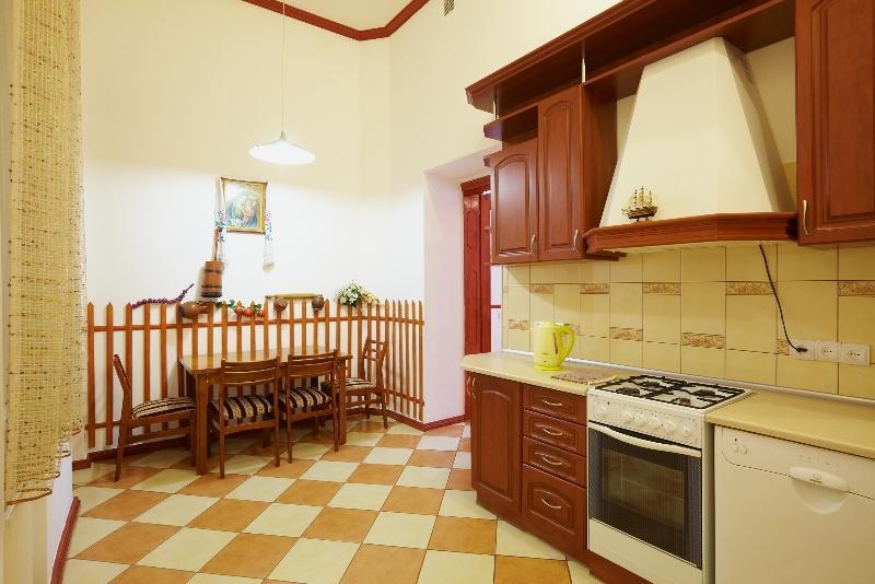 Apartments On Doroshenka 19 Lviv Bagian luar foto